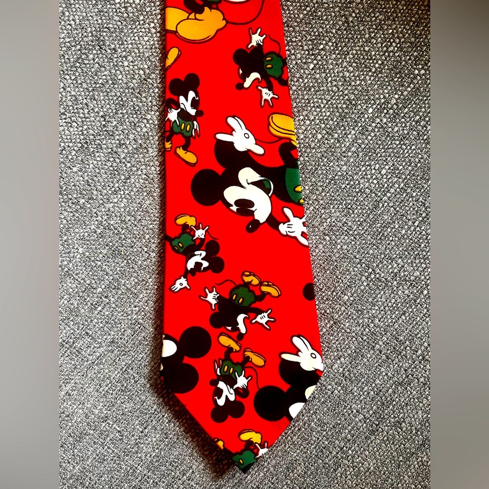 Mickey Mouse tie